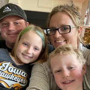 Meet your Posher, Annie